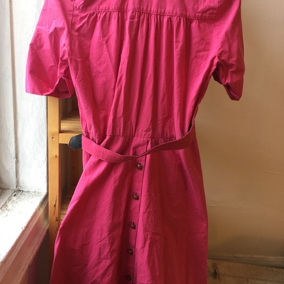 Hot pink vintage collared dress with buttons - Picture 5 of 7